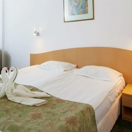 Mena Palace 4* Napospart