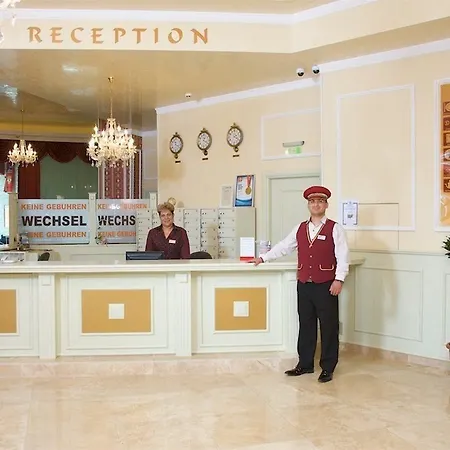 Mena Palace 4* Napospart