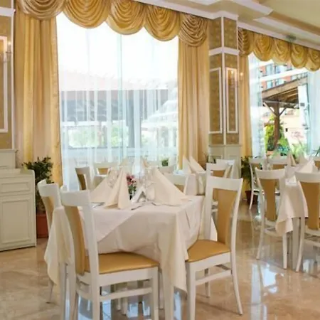 Ξενοδοχείο Mena Palace