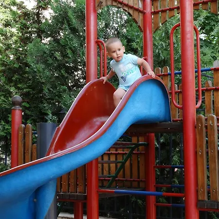 Mena Palace Sluneční pobřeží