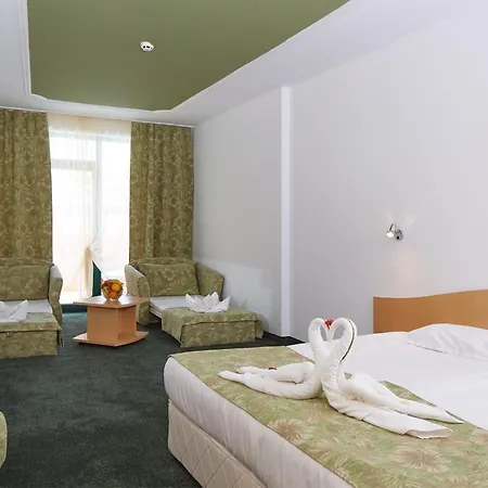 Mena Palace Szálloda Napospart