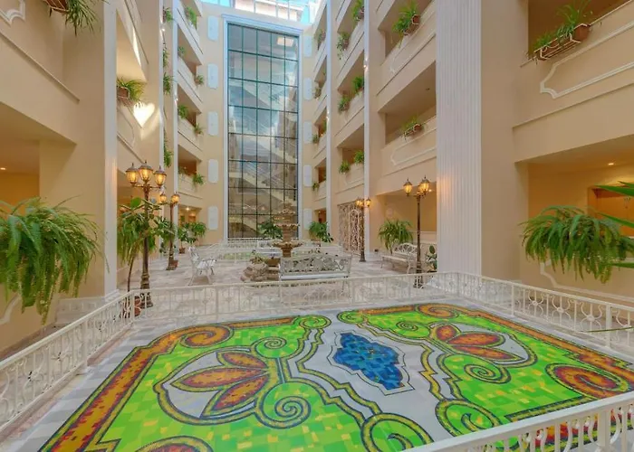 ホテル Mena Palace 4*