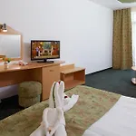 梅纳皇宫酒店 - 全包 阳光海滩