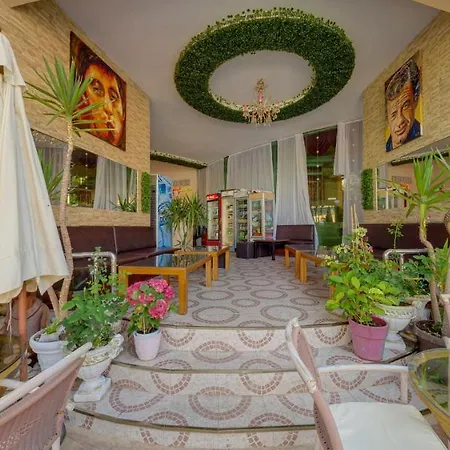 Hotel Mena Palace 4*