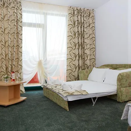 Mena Palace Hotell Slăntjev Brjag