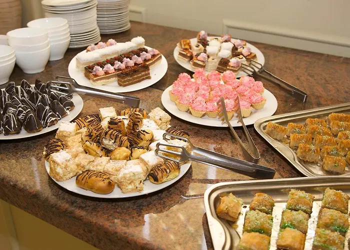 Mena Palace Hotell 4*